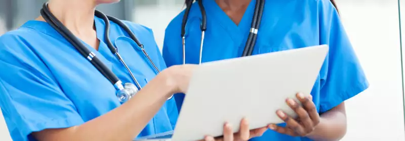 How hard is it to find a job as a registered nurse?