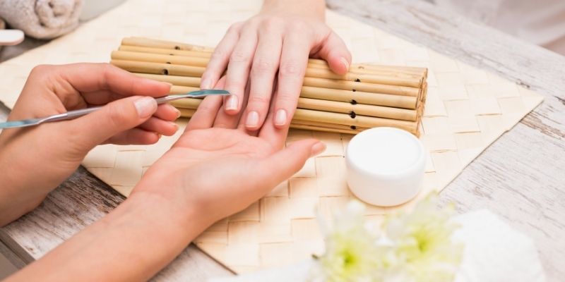A Guide to Becoming a Nail Technician