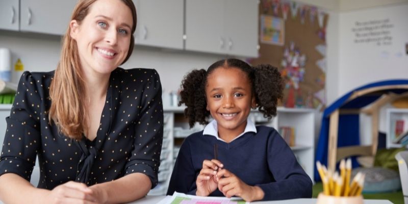 Become a teacher - Step into Teaching - CACHE Level 3 Award in Childcare and Education - CACHE Level 3 in Childcare and Education - Teacher Training Courses Online