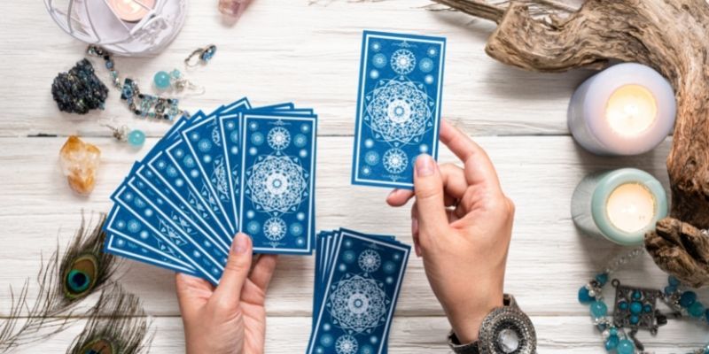 tarot card reading