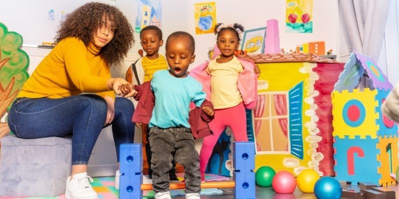 How Do You Become an Early Years Teacher - Cache level 3 childcare - cache level 3 award in childcare and education - cache level 3 diploma in childcare and education - cache level 3 childcare and education 