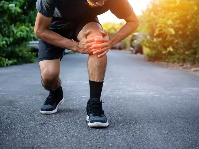 How online fitness courses can improve men's health