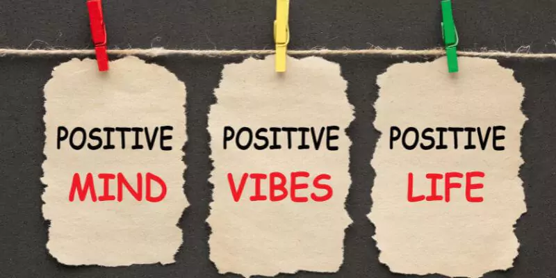 3 notes reading positive mind positive vibes positive life