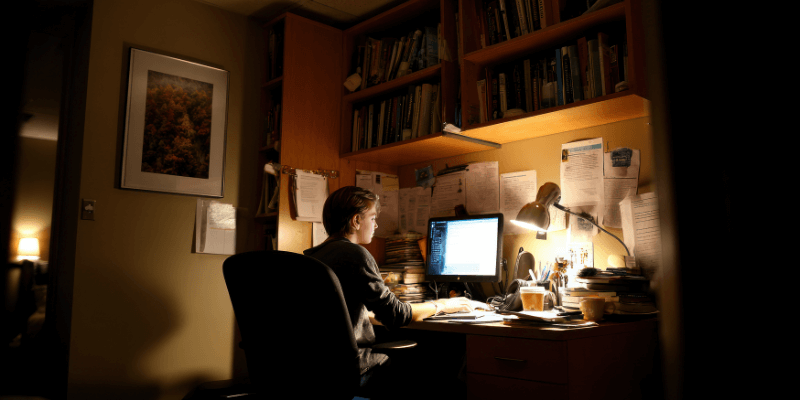 How to stay motivated when it gets dark early?