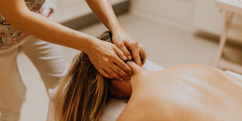 View our online learn how to massage course